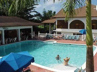 Pure Oasis Resort Негрил 3*,