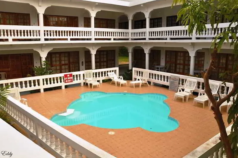 Pure Oasis Resort Негрил Ямайка