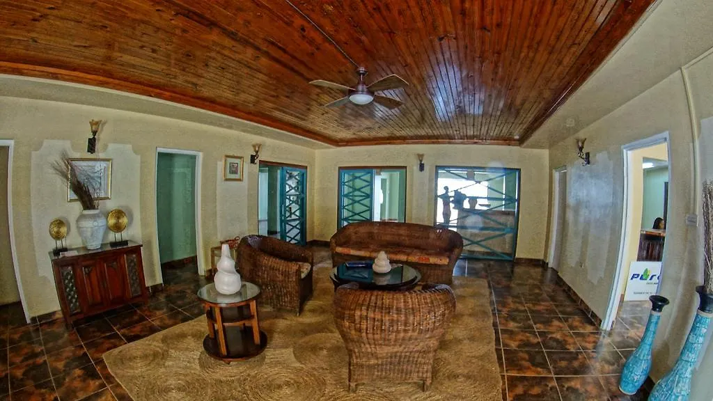 Отель Pure Oasis Resort Негрил
